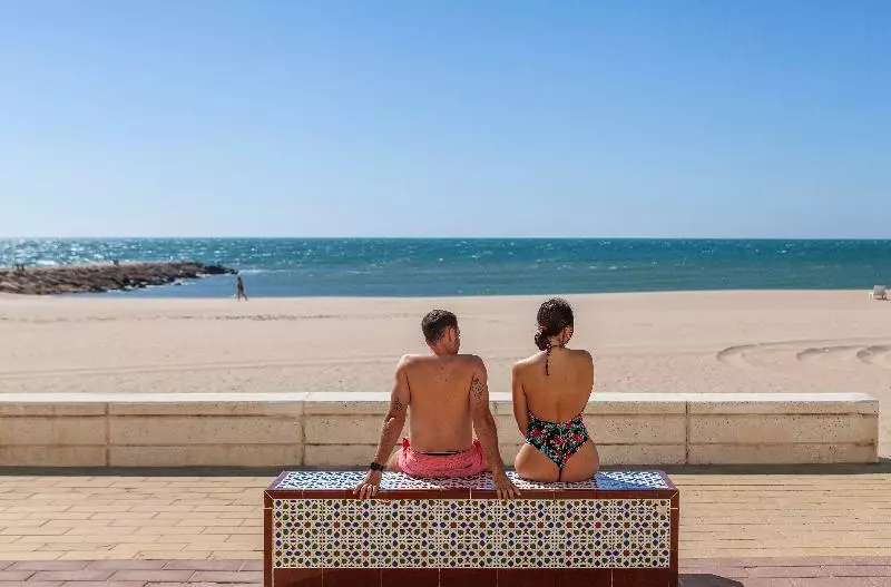 Отель Duque De Najera