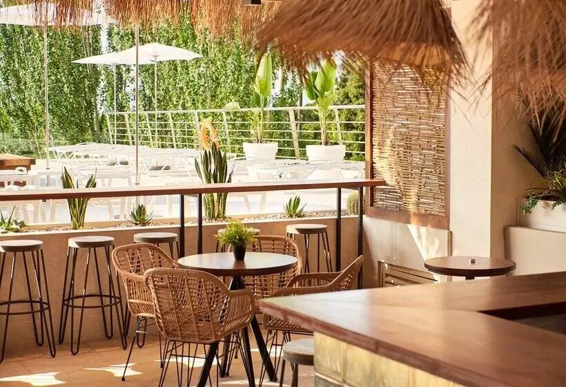 ホテル DWO Sirius - Adults Only (+16)