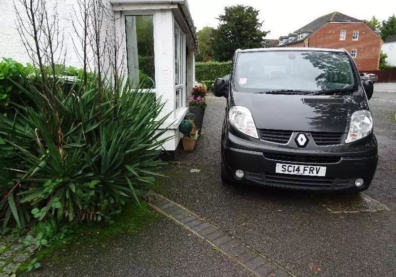 酒店 The Gatwick White House