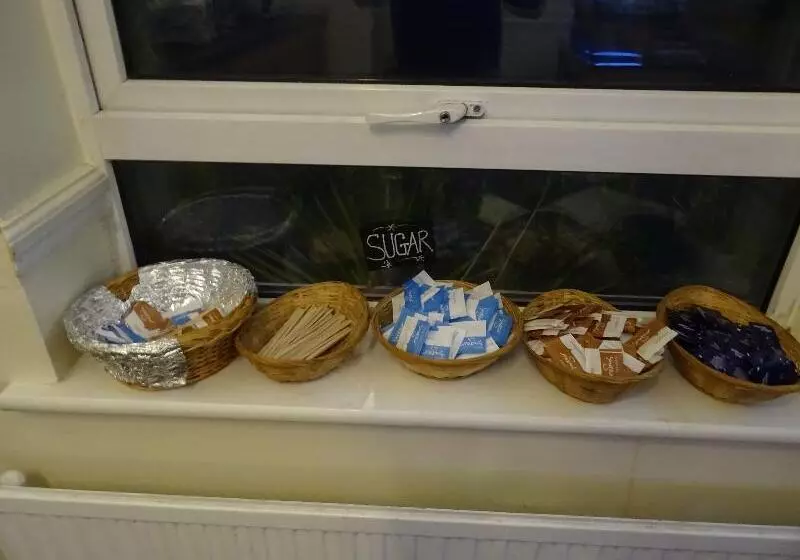 酒店 The Gatwick White House