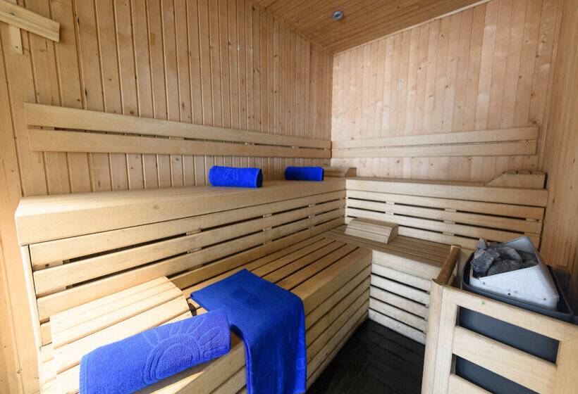 هتل Ohtels Vil·la Romana