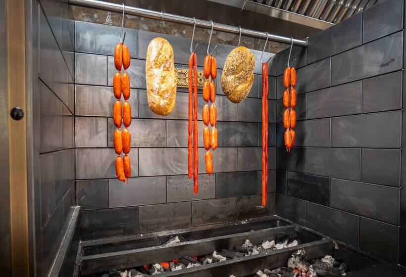 هتل Ohtels Vil·la Romana