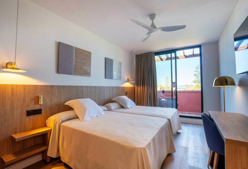 هتل Ohtels Vil·la Romana