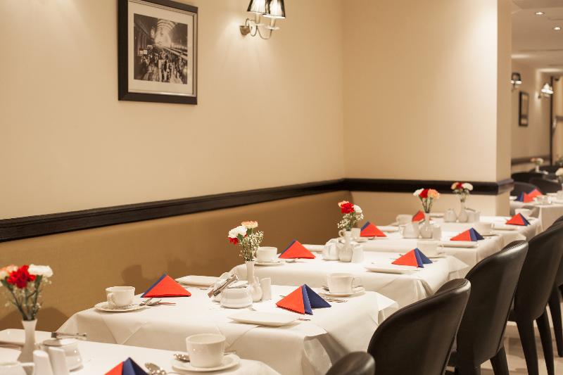 Отель Park Grand Paddington Court