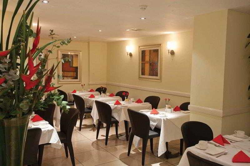 Отель Park Grand Paddington Court