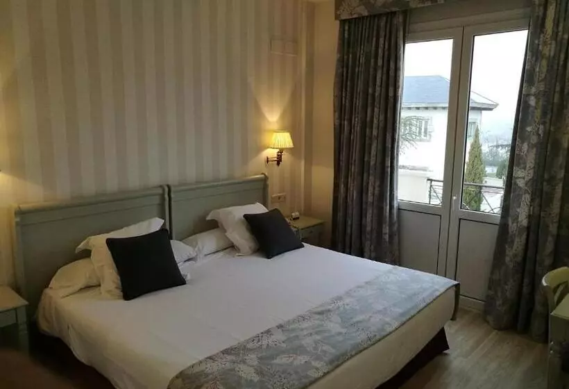 בית מלון כפרי Pax Torrelodones