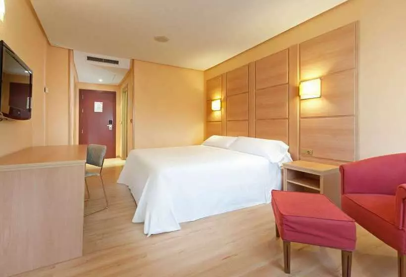 فندق Puertollano