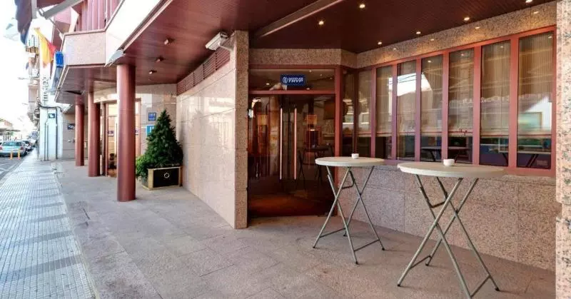 فندق Puertollano