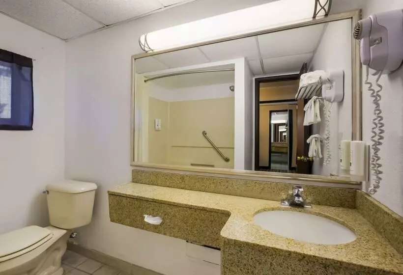 Hotelli Quality Inn & Suites Millville