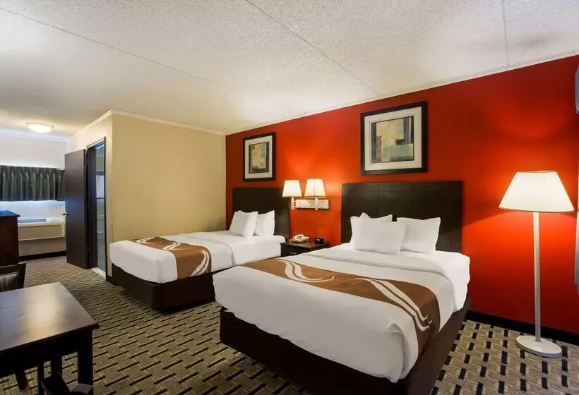 Hotelli Quality Inn & Suites Millville