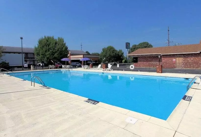 Hotelli Quality Inn & Suites Millville