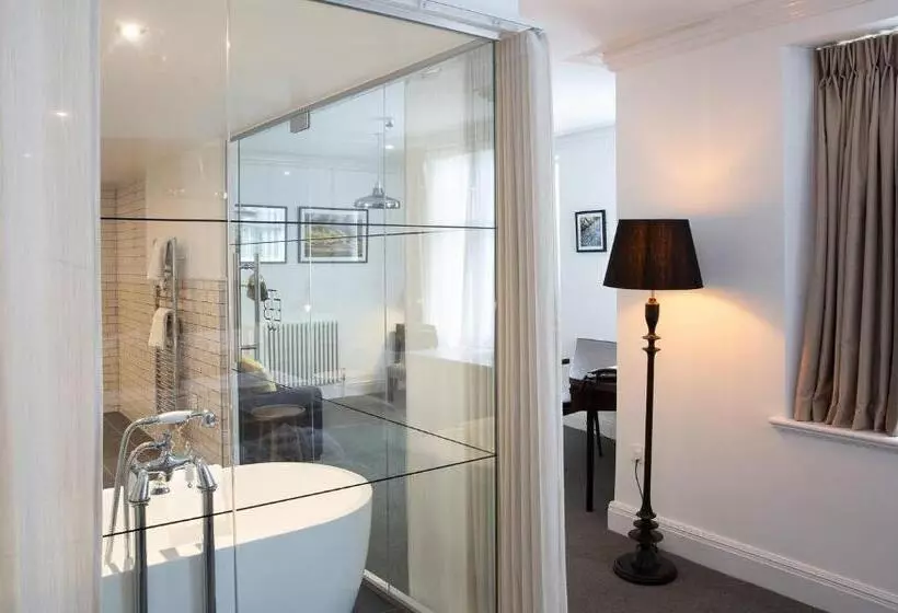 Отель The Black Bull Inn