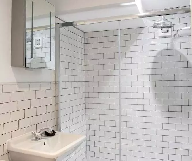 Отель The Black Bull Inn