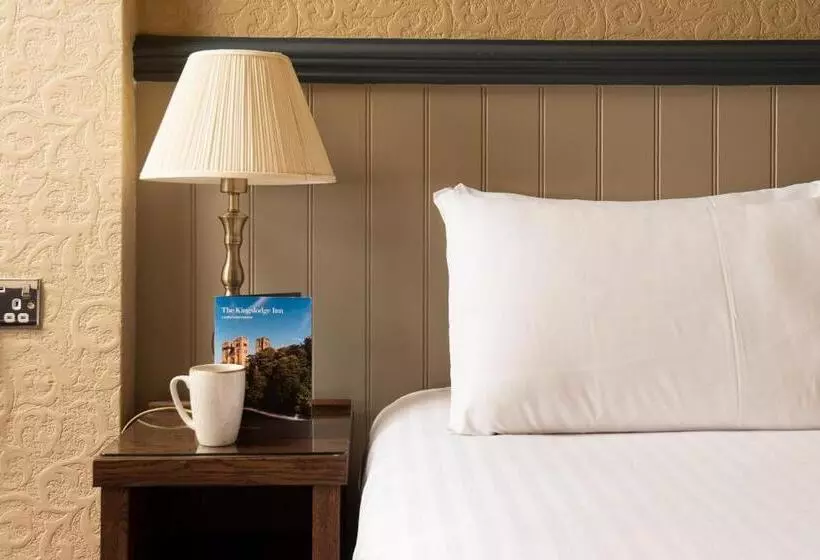 Hotelli The Kingslodge Inn   The Inn Collection Group
