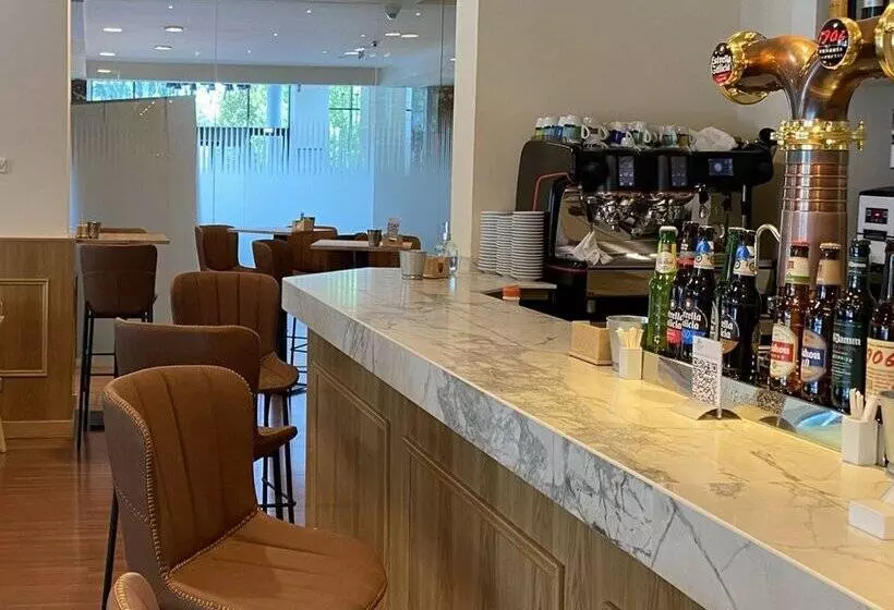 酒店 Zentral Gijon Rey Pelayo