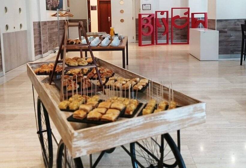 Hotel Zentral Gijon Rey Pelayo