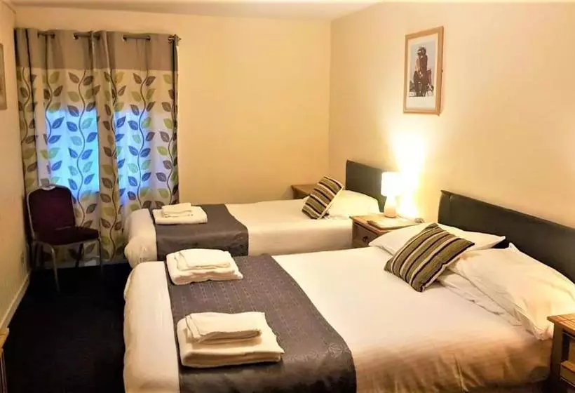 酒店 The Marine Invergordon