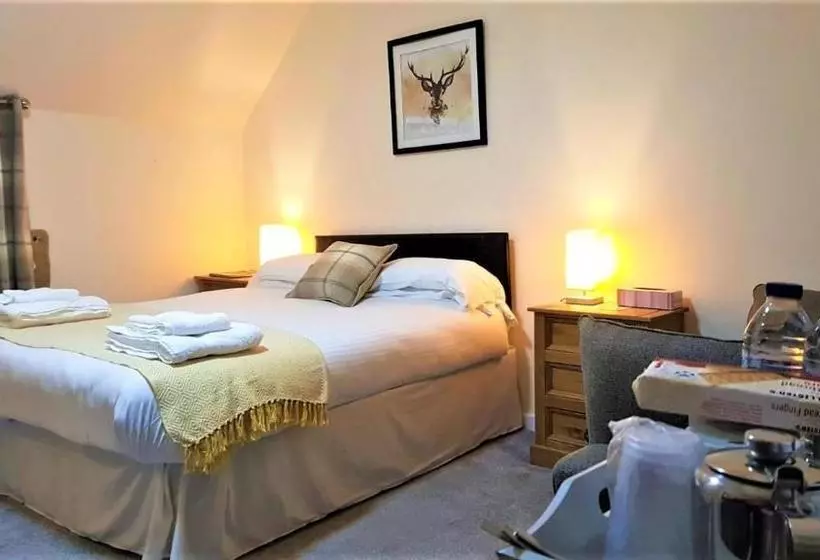 酒店 The Marine Invergordon