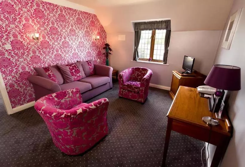 ホテル The Pear Tree Inn & Country