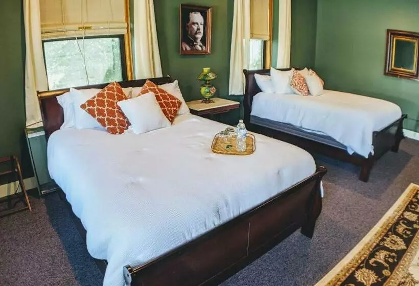 Aamiaismajoitus (B&B) Sherman Inn