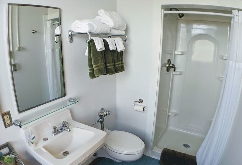 צימר Sherman Inn