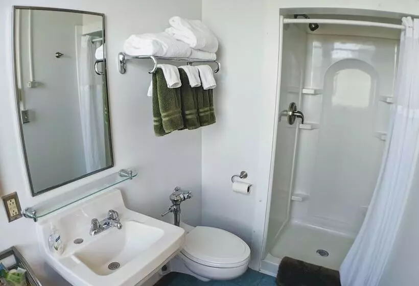 Aamiaismajoitus (B&B) Sherman Inn