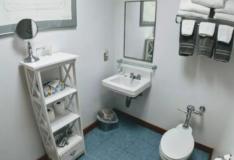 Aamiaismajoitus (B&B) Sherman Inn