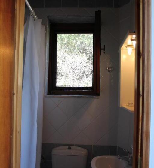 فندق Lalloudes Seaside Accommodation