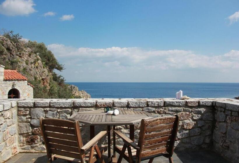 فندق Lalloudes Seaside Accommodation