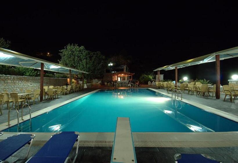 فندق Lalloudes Seaside Accommodation