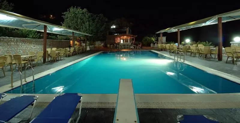 ホテル Lalloudes Seaside Accommodation