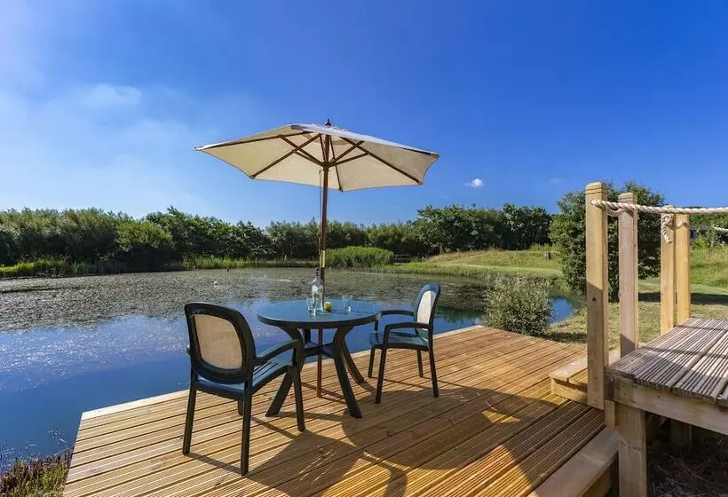 Hotel Lynstone Lakes