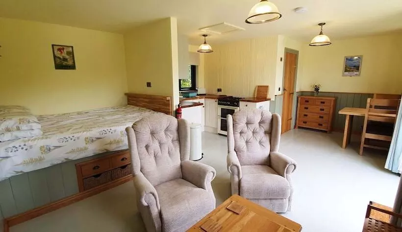 Hotel Lynstone Lakes