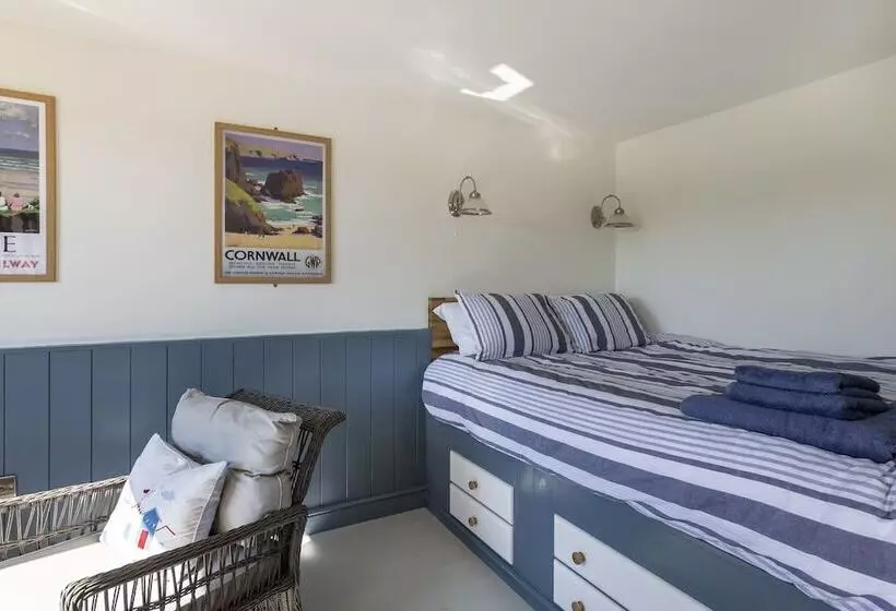 Hotel Lynstone Lakes