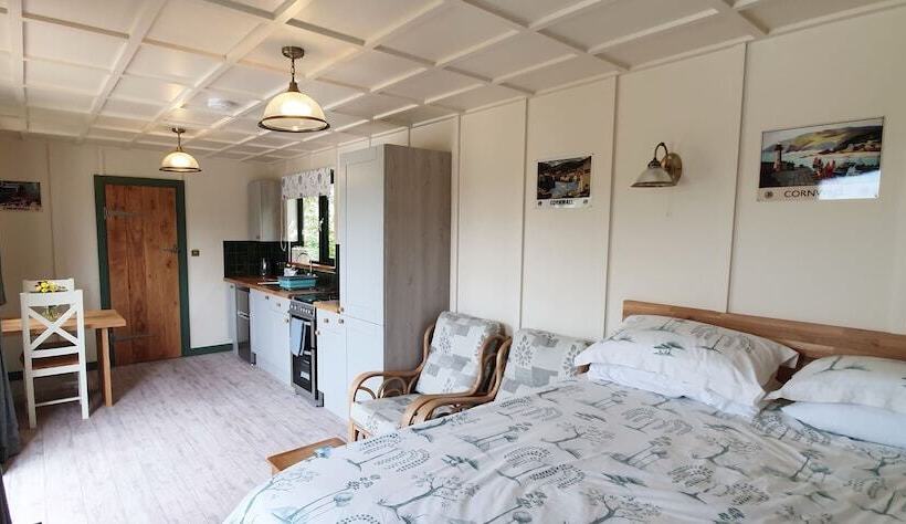 ホテル Lynstone Lakes