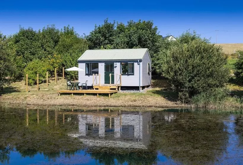 Hotel Lynstone Lakes