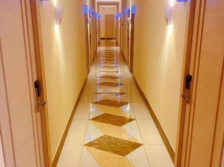 هتل Zolotoy Phoenix