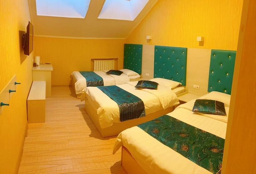 هتل Zolotoy Phoenix