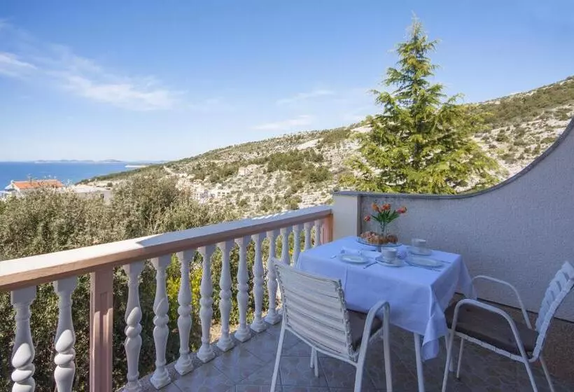 Majatalo Apartments & Rooms Mikelin