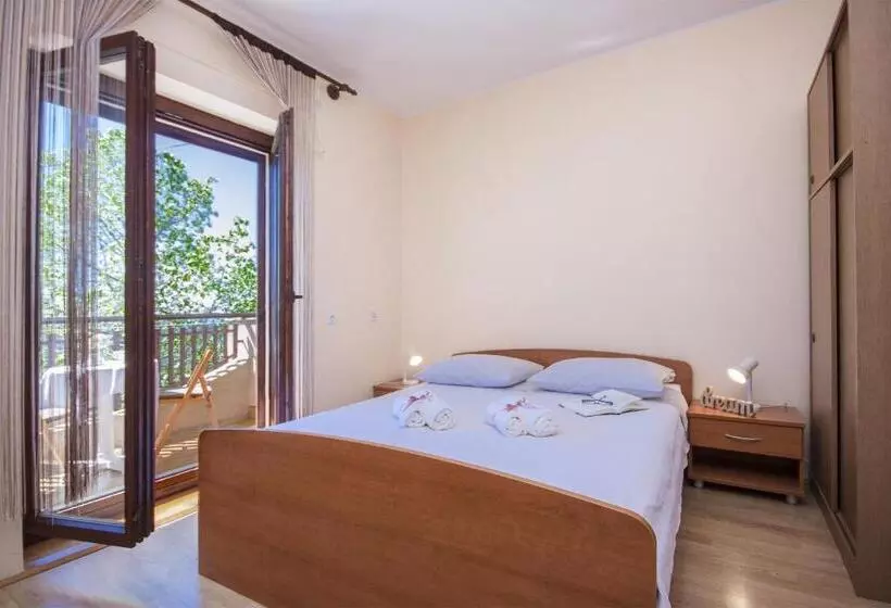 Majatalo Apartments & Rooms Mikelin