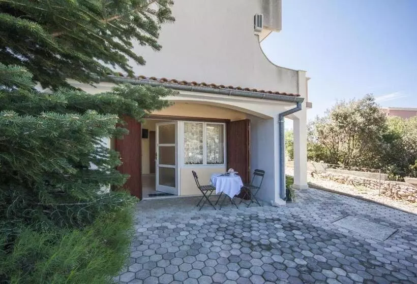 Majatalo Apartments & Rooms Mikelin