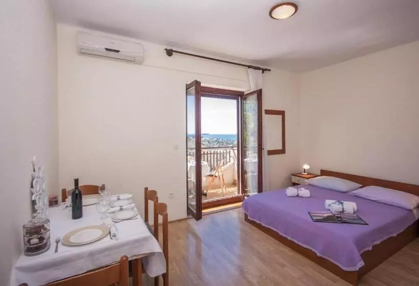 Majatalo Apartments & Rooms Mikelin