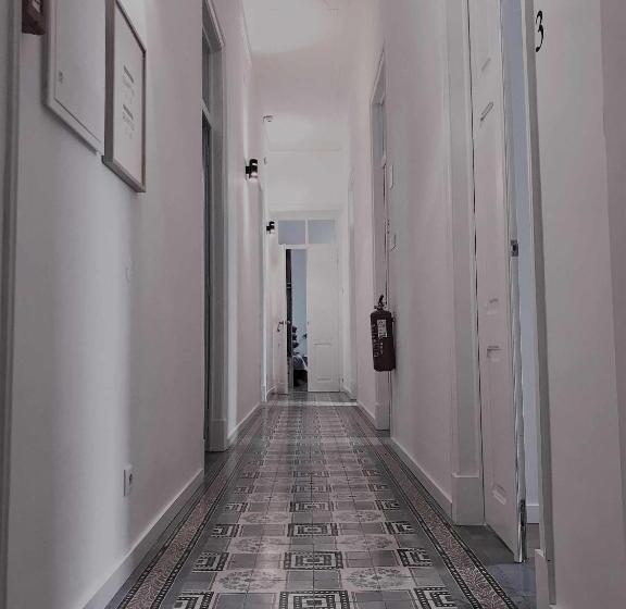 پانسیون Baron Faro Guest House