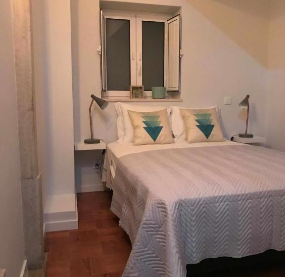 پانسیون Baron Faro Guest House