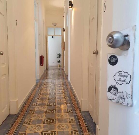 پانسیون Baron Faro Guest House