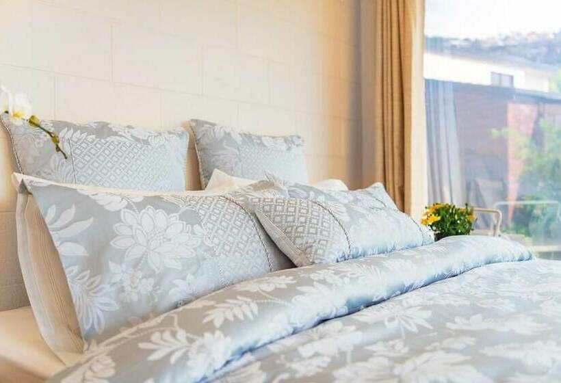 פנסיון Vintage Cuddle Guest House