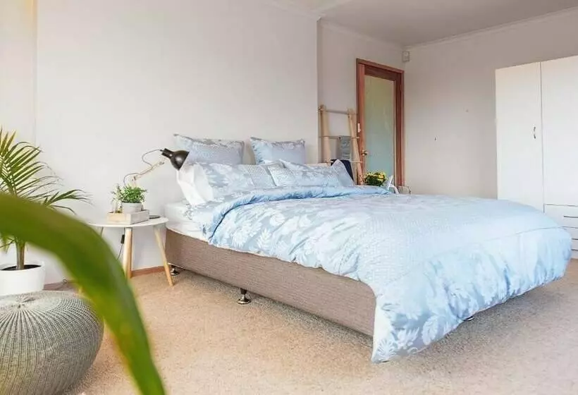 Majatalo Vintage Cuddle Guest House