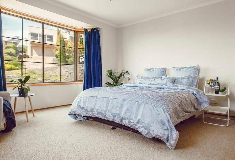 פנסיון Vintage Cuddle Guest House