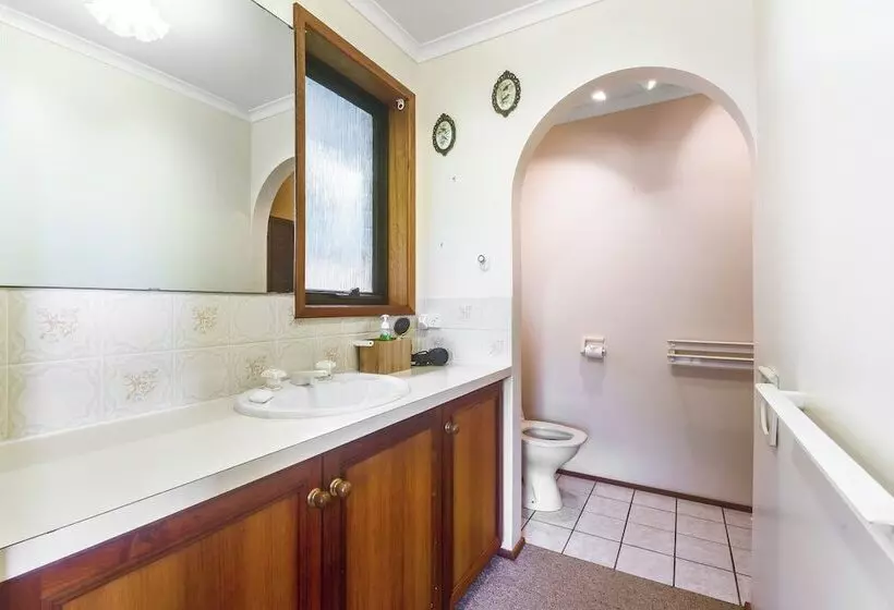 Majatalo Vintage Cuddle Guest House