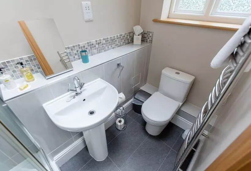 Aamiaismajoitus (B&B) Mere Brook House